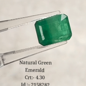 Emerald 4.30 crt (1500/- per crt)
