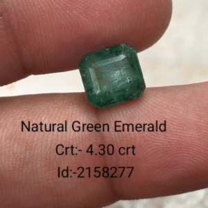 Emerald 4.30 crt (950/- per crt)