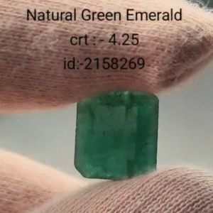 Emerald 4.25 crt (1200/- per crt)