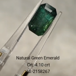 Emerald 4.10 crt (3600/- per crt)